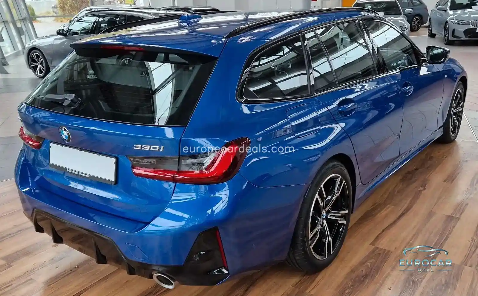 BMW 330
