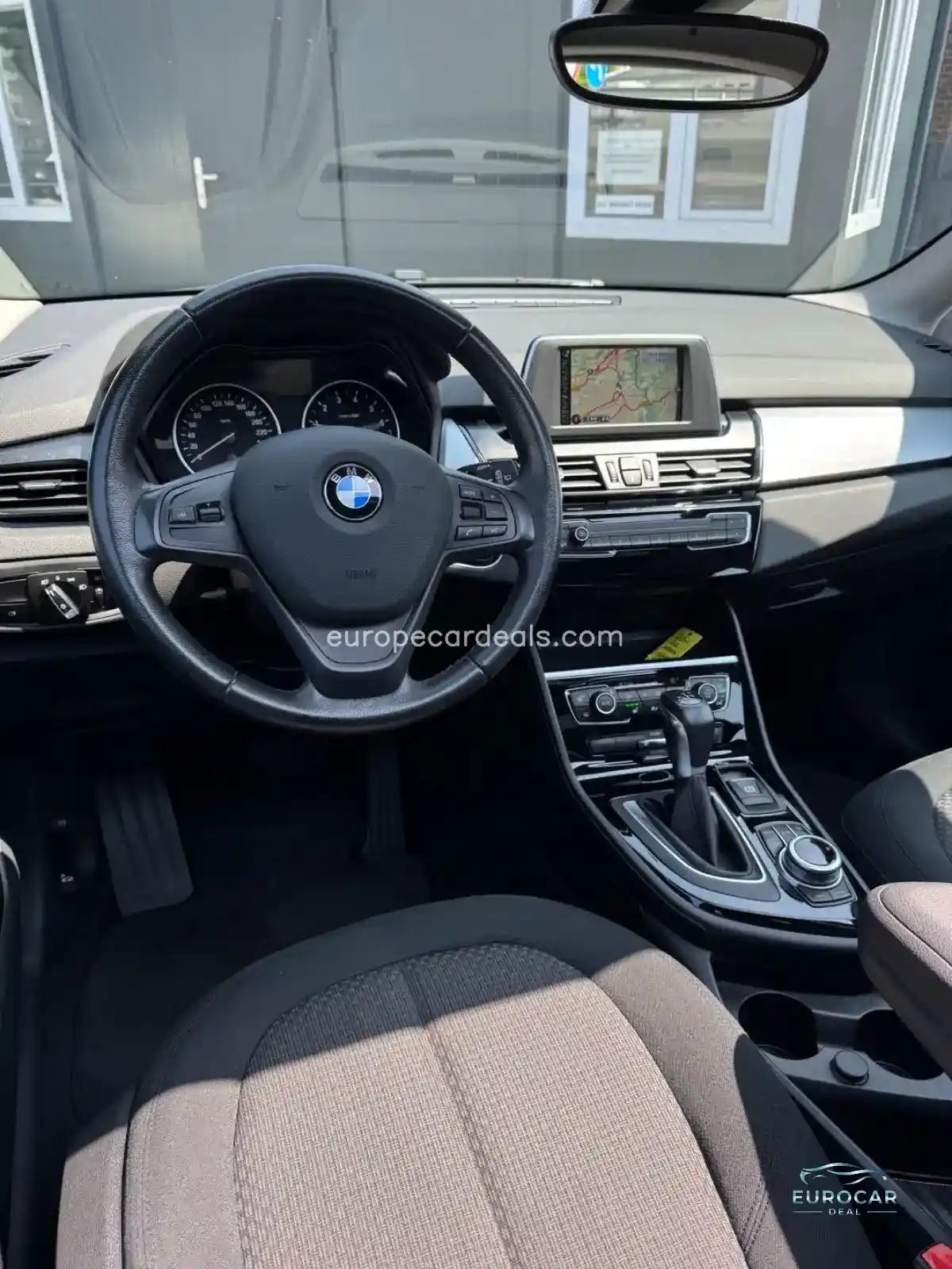 BMW 218
