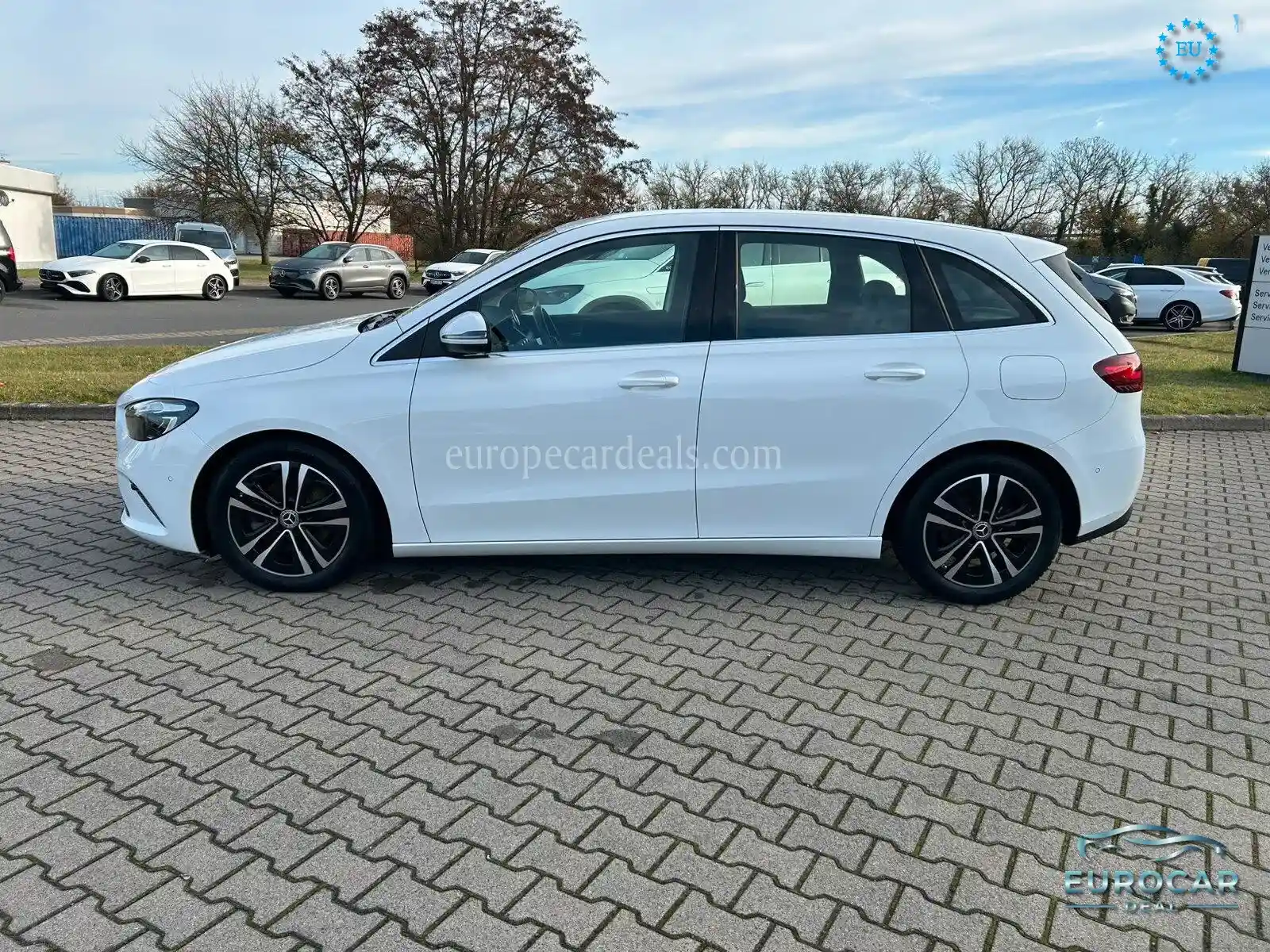 Mercedes-Benz B 180