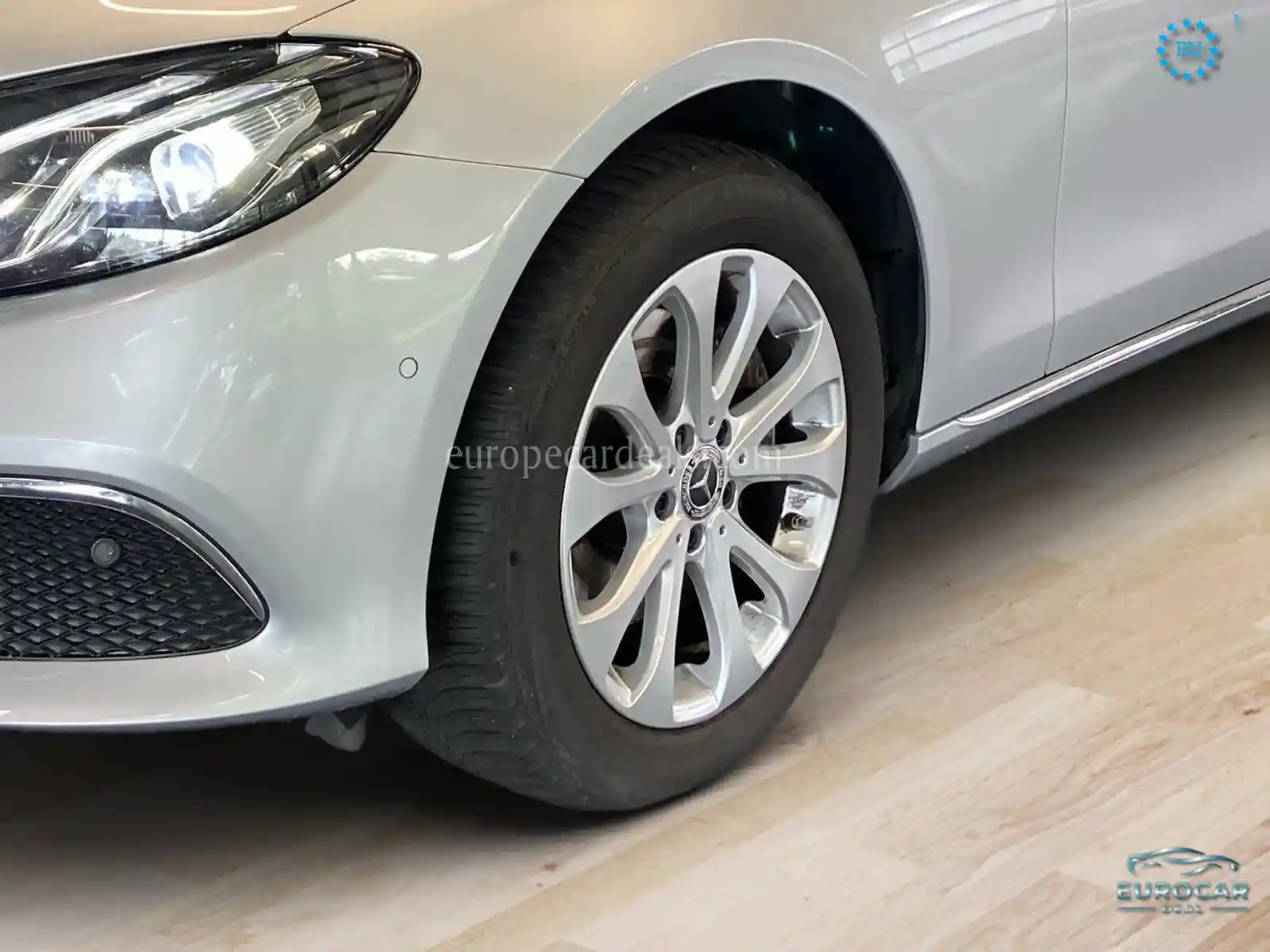 Mercedes-Benz E 250