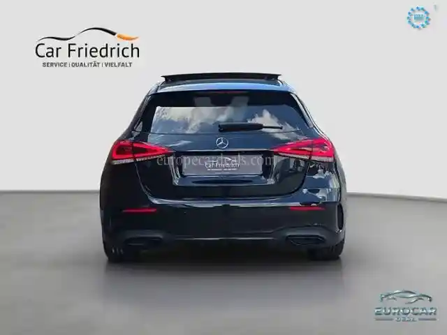 Mercedes-Benz A 220