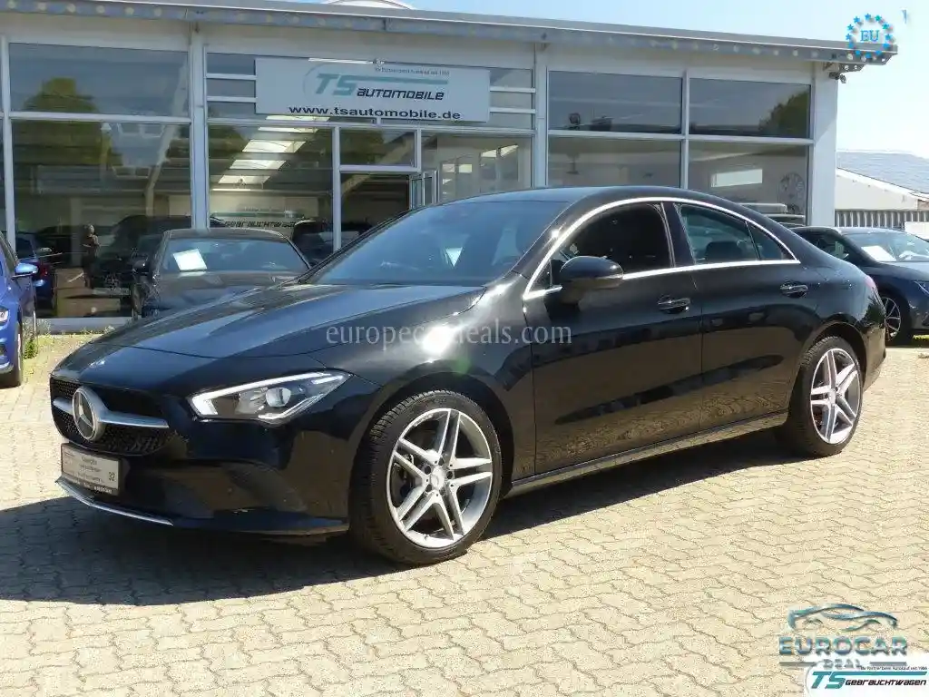 Mercedes-Benz CLA 220