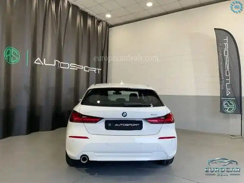 BMW 118