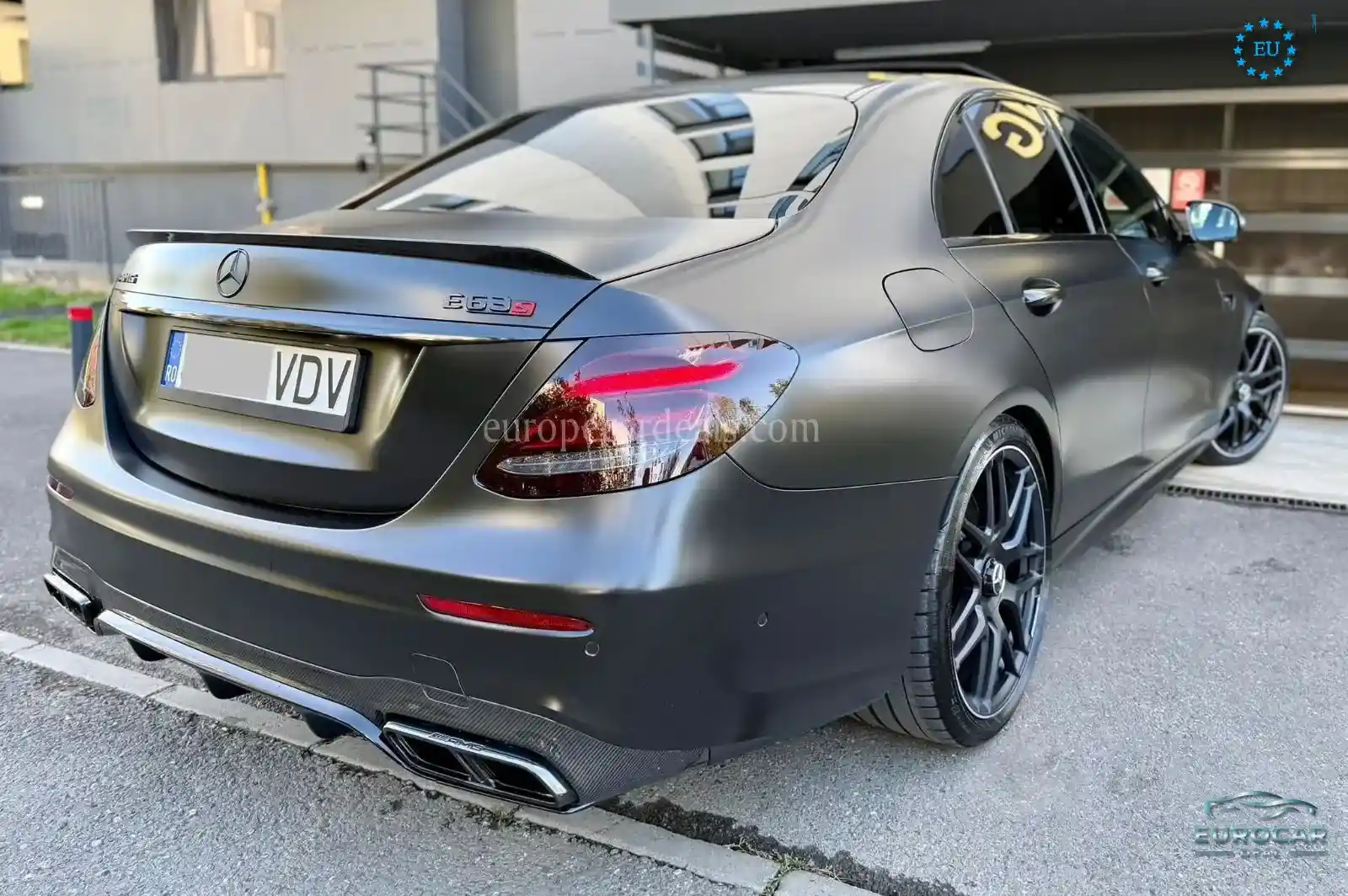Mercedes-Benz E 63 AMG