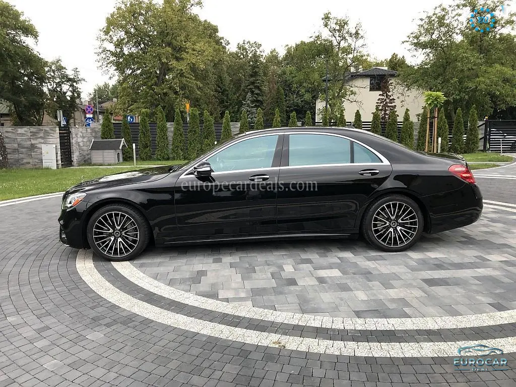 Mercedes-Benz S 560