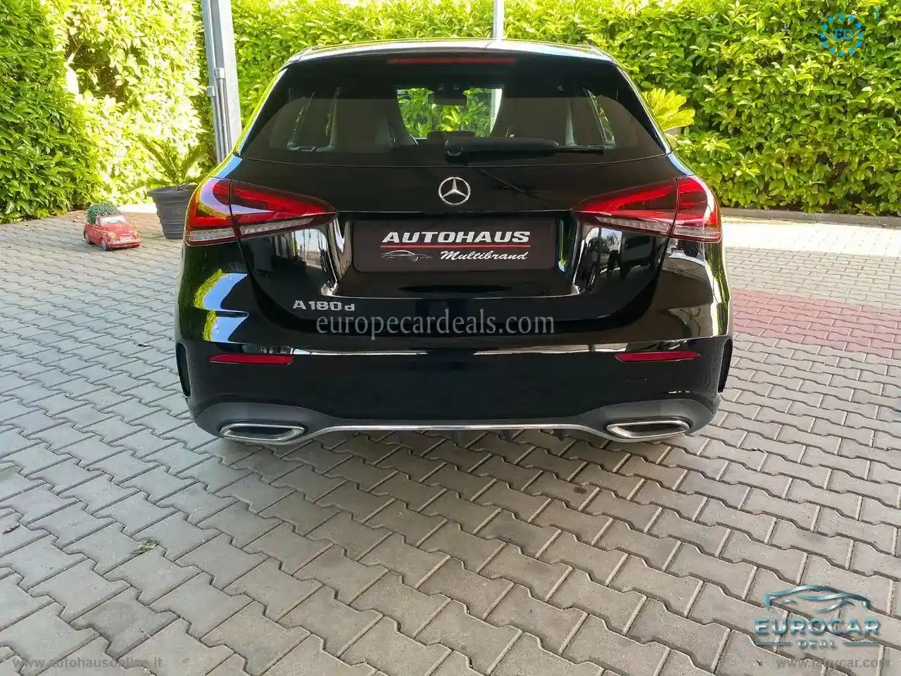 Mercedes-Benz A 180