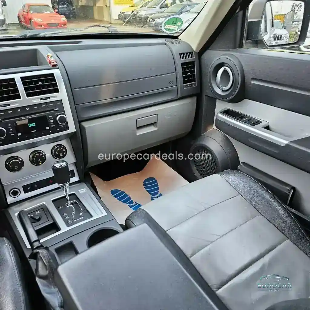 Dodge Nitro