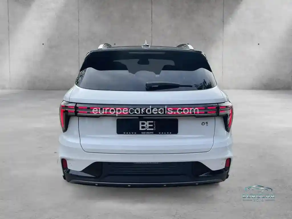 Lynk&Co 01