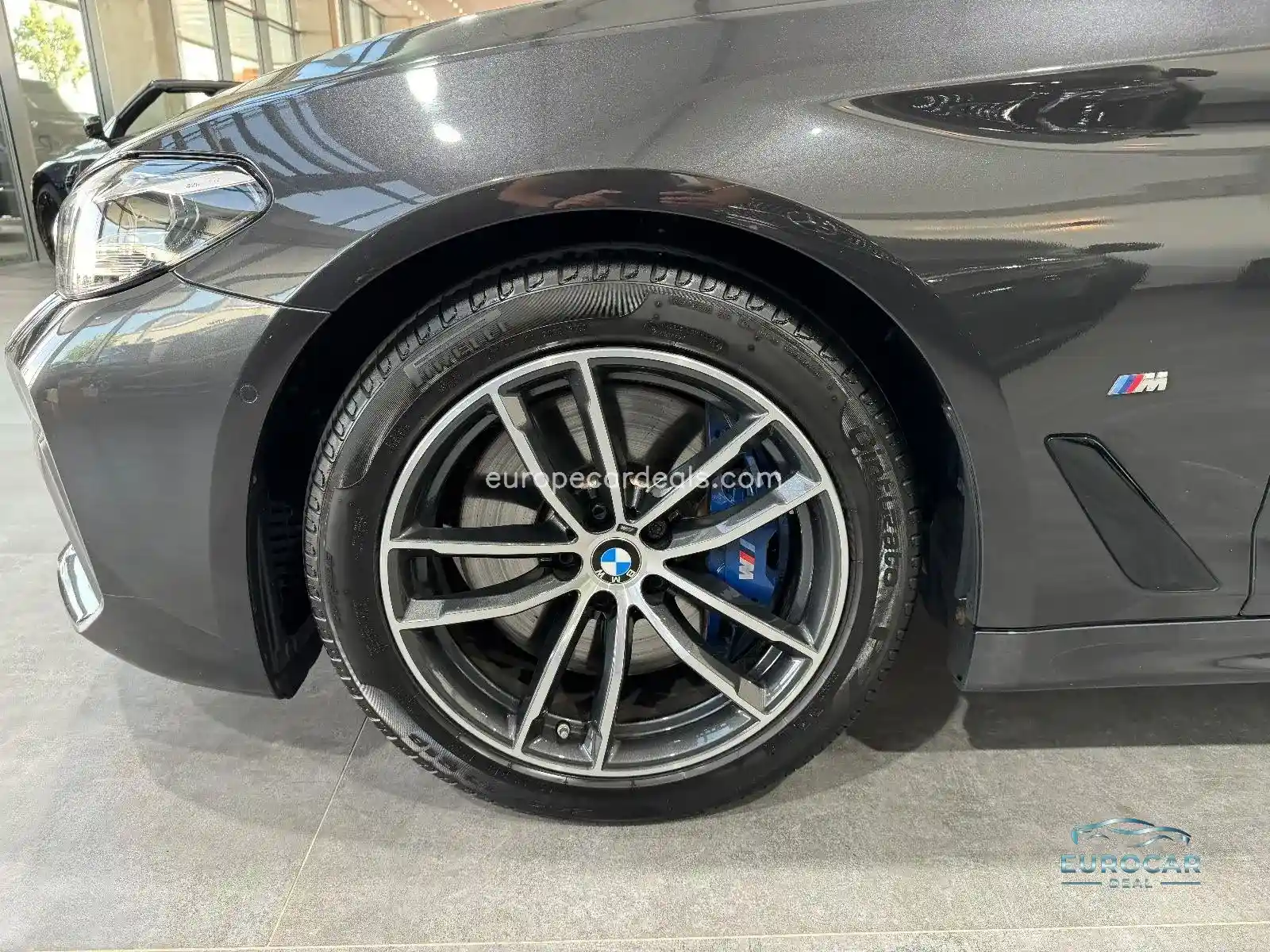 BMW 530