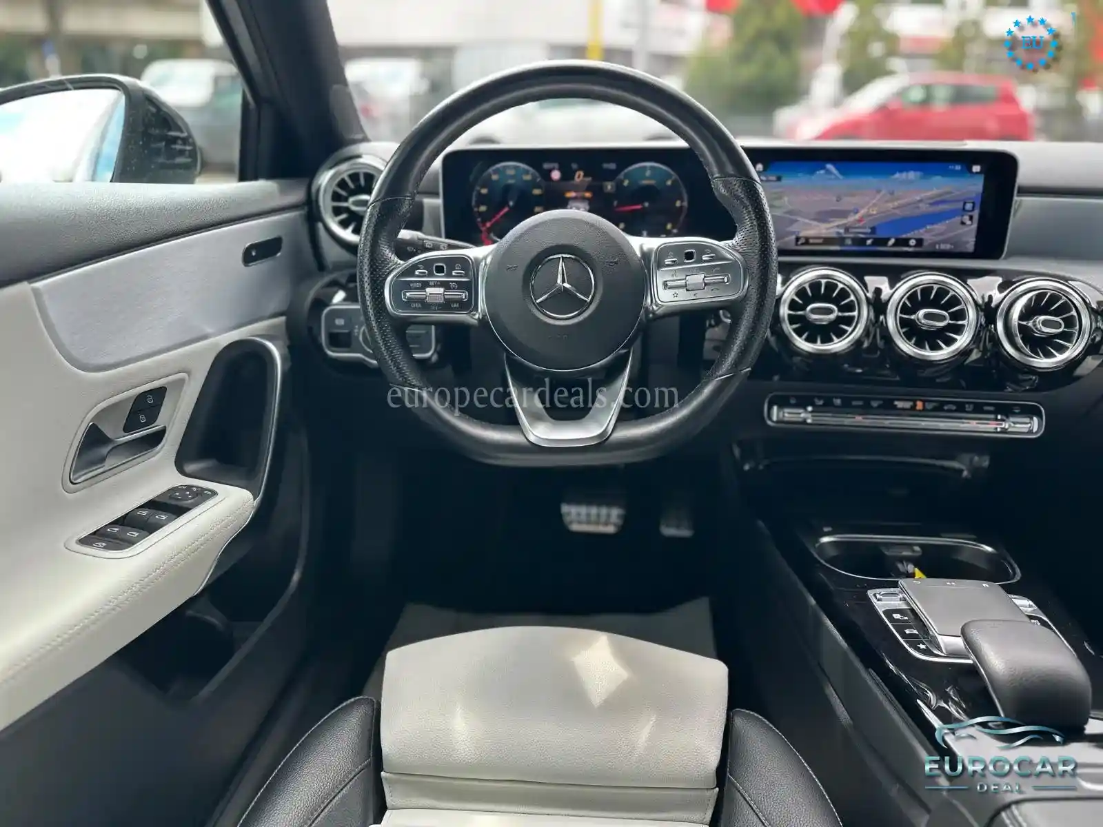 Mercedes-Benz A 220