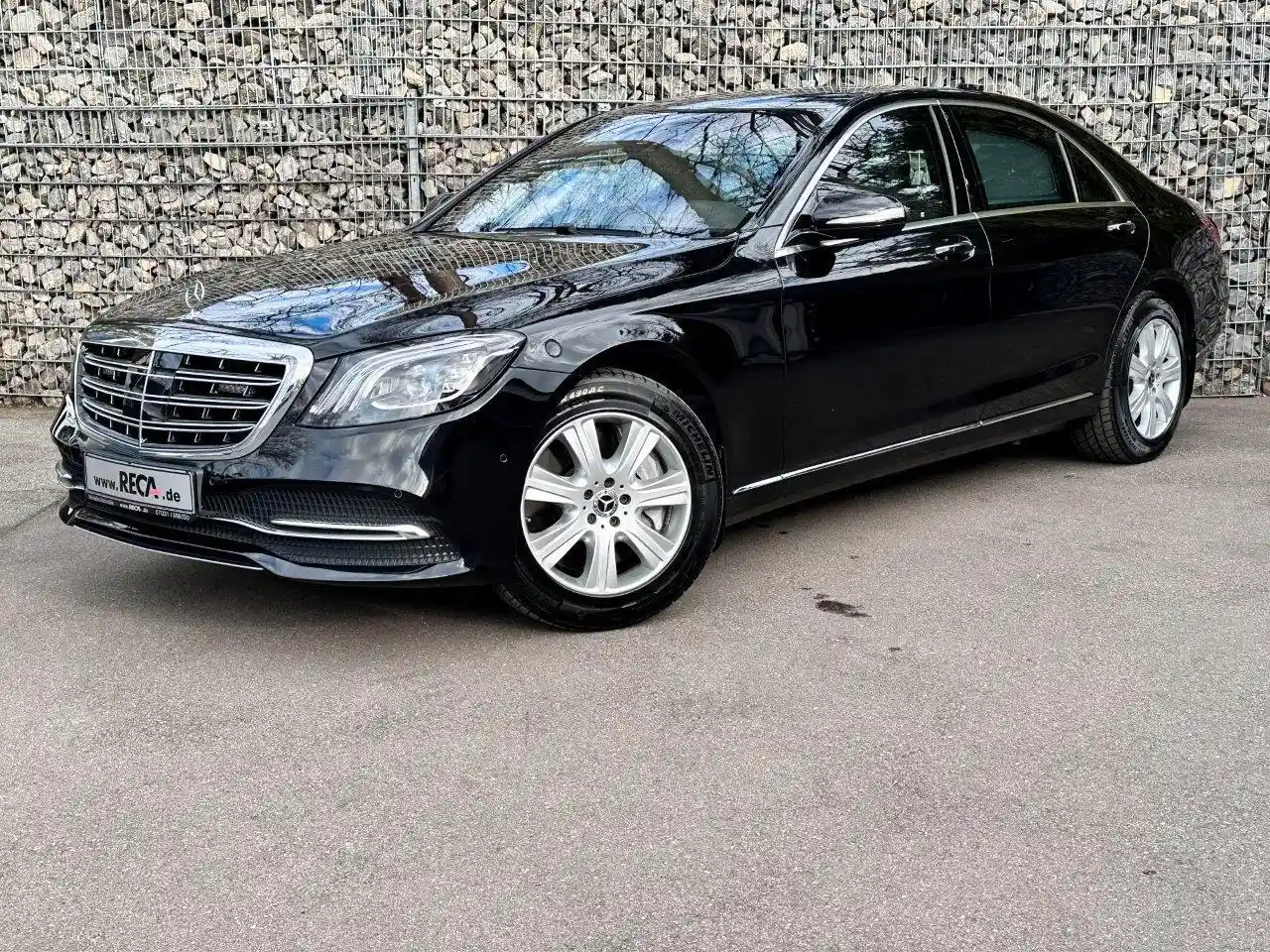 Mercedes-Benz S 600