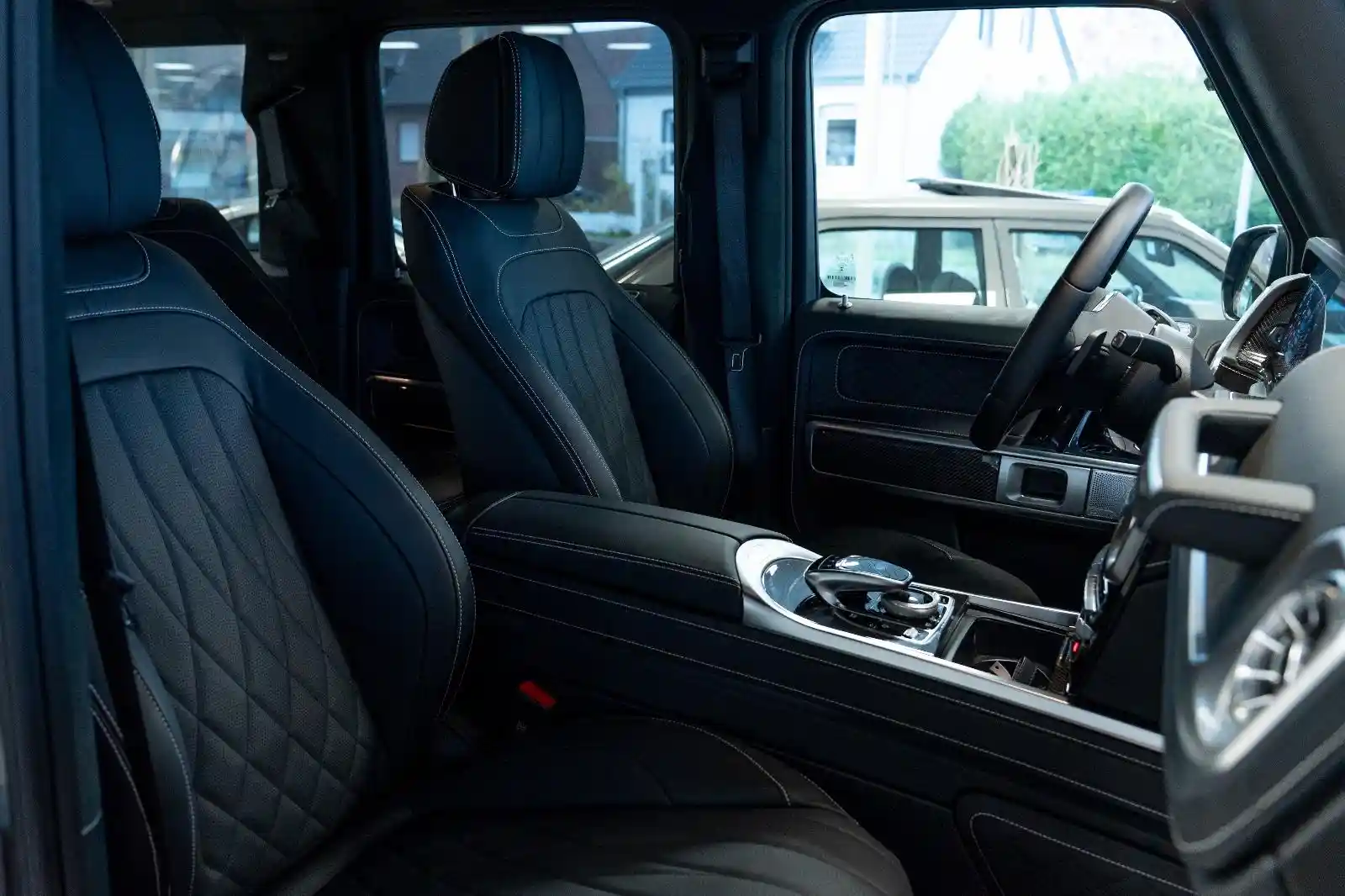 Mercedes-Benz G 500