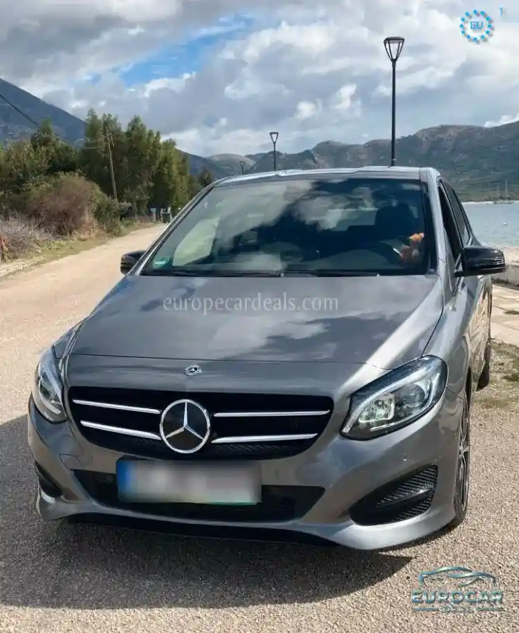 Mercedes-Benz B 220