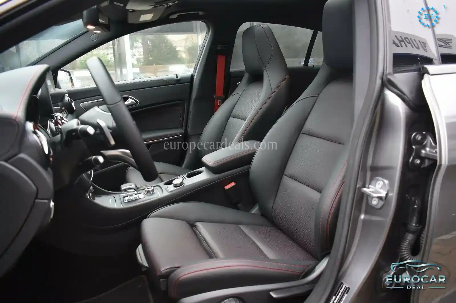 Mercedes-Benz CLA 45 AMG Shooting Brake