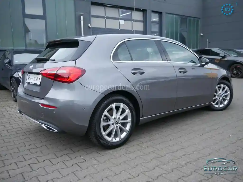 Mercedes-Benz A 180