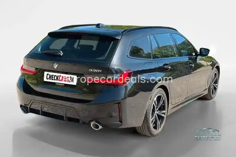 BMW 330