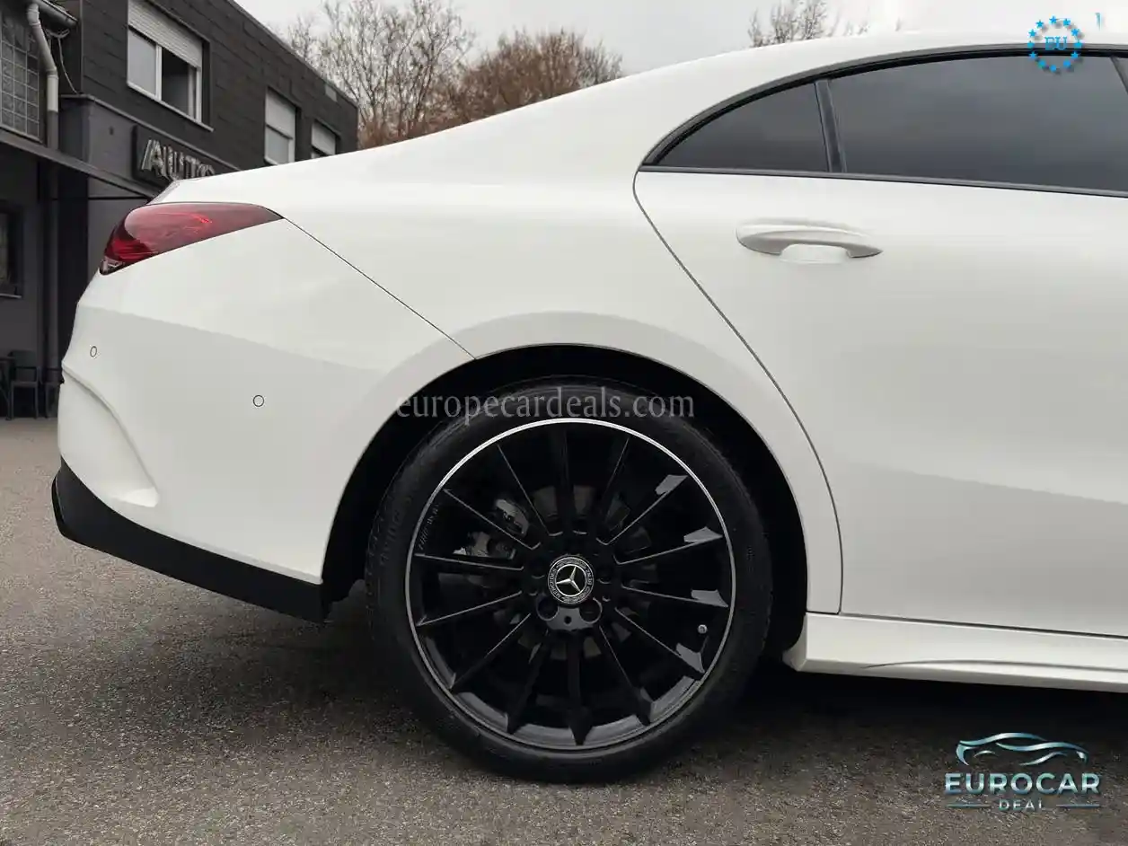 Mercedes-Benz CLA 200