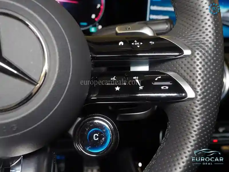 Mercedes-Benz A 35 AMG