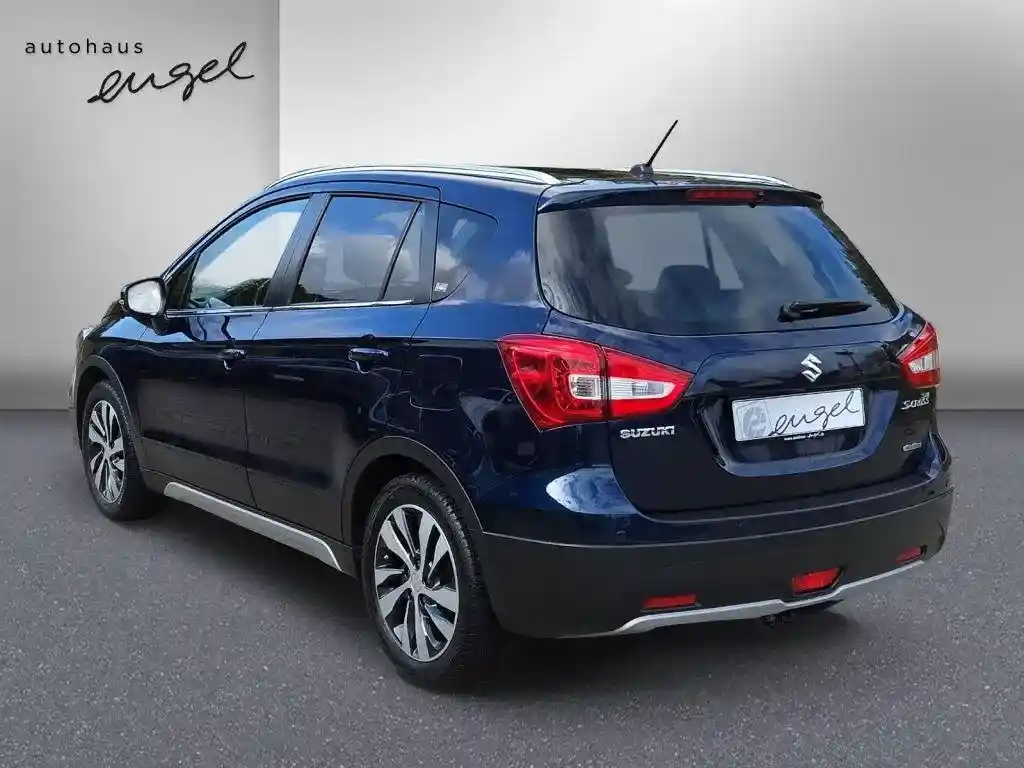 Suzuki (SX4) S-Cross