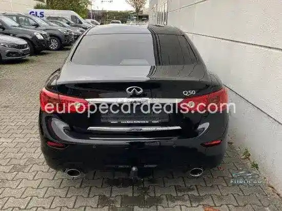 Infiniti Q50