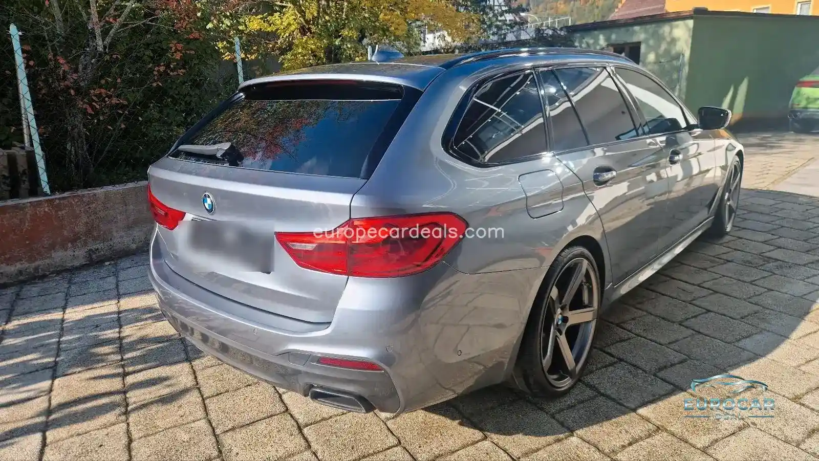 BMW M550
