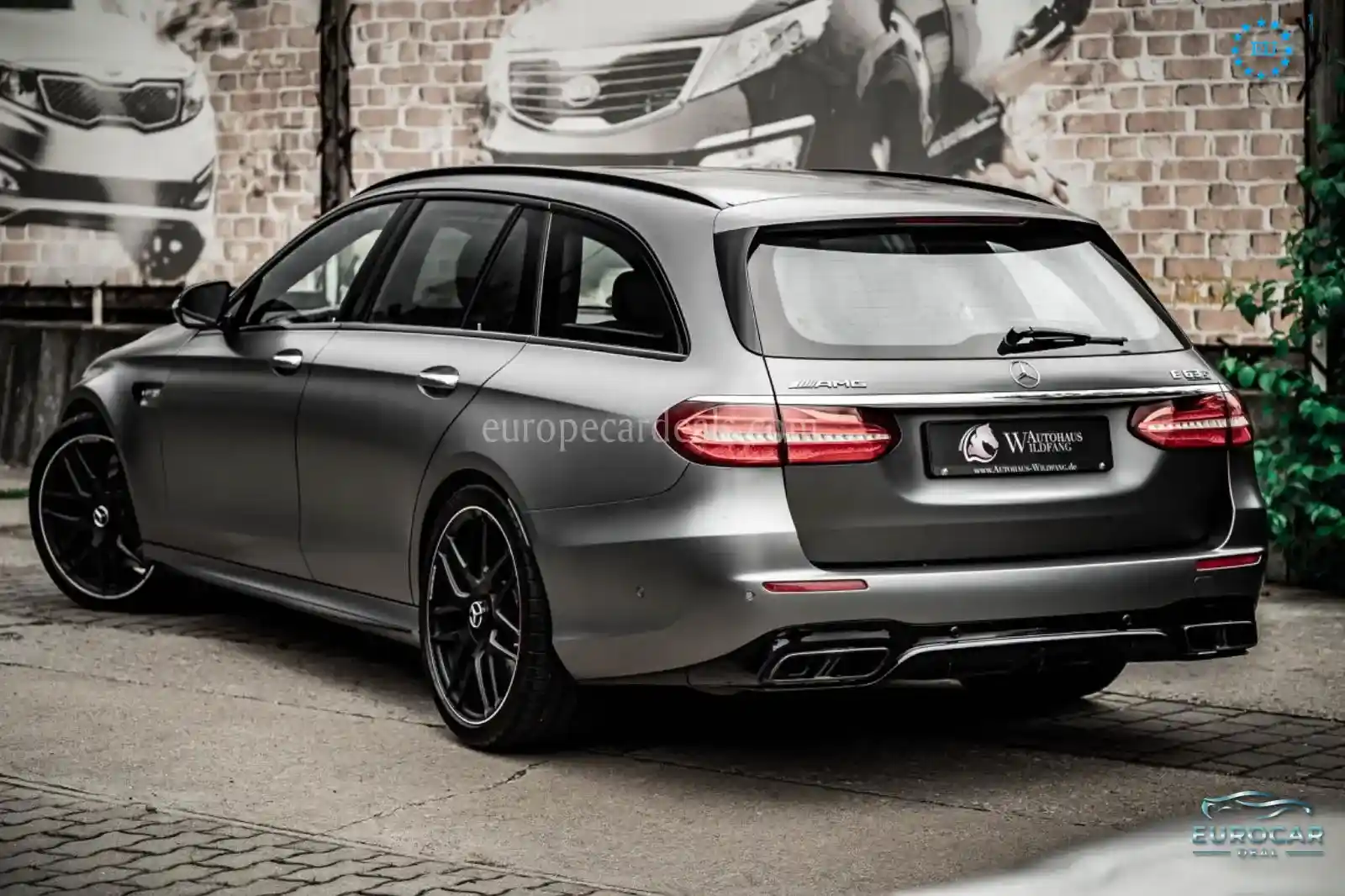 Mercedes-Benz E 63 AMG