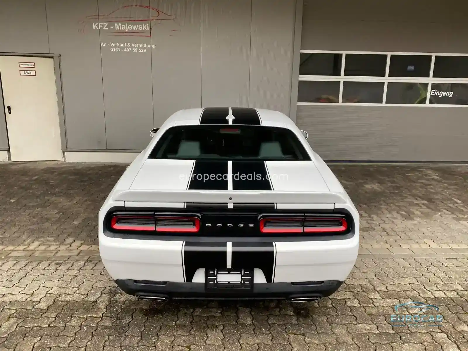 Dodge Challenger
