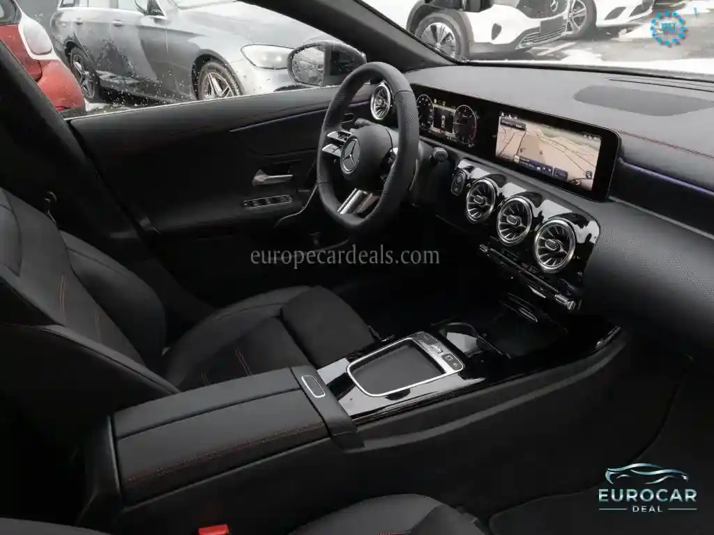 Mercedes-Benz CLA 220