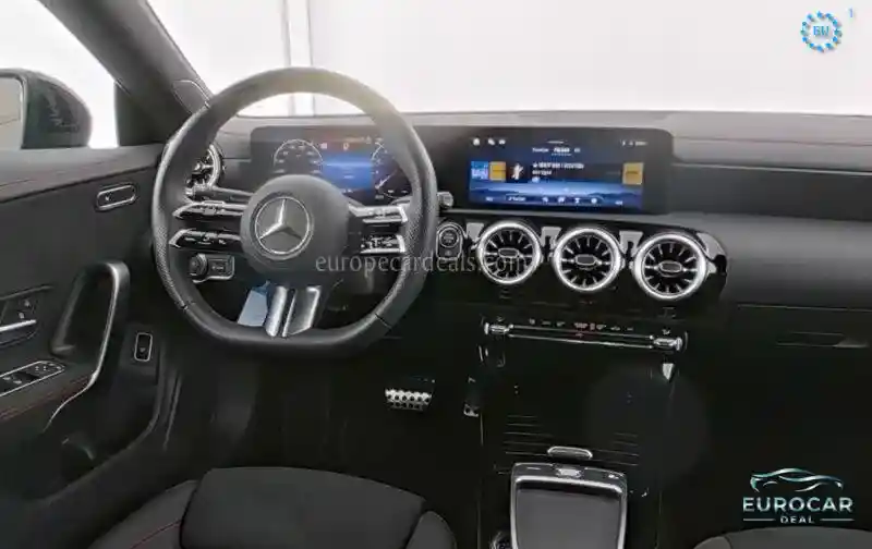 Mercedes-Benz CLA 220