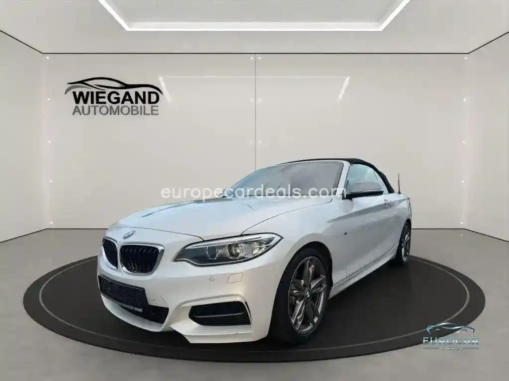 BMW M240i