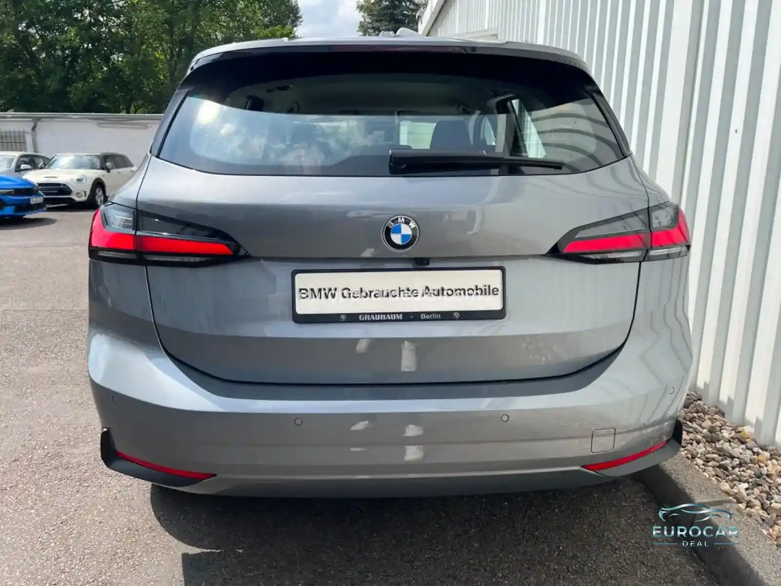 BMW 218