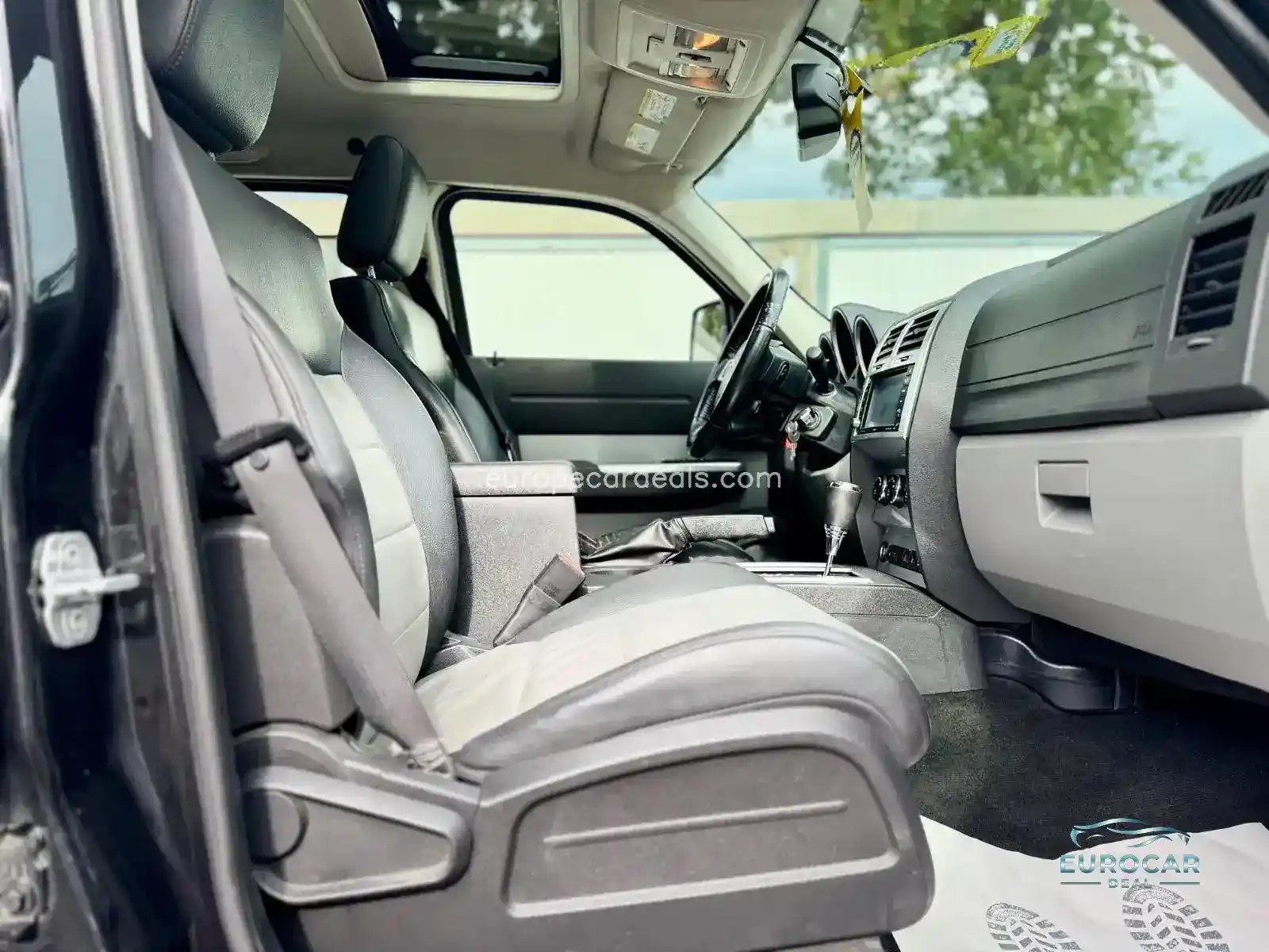 Dodge Nitro