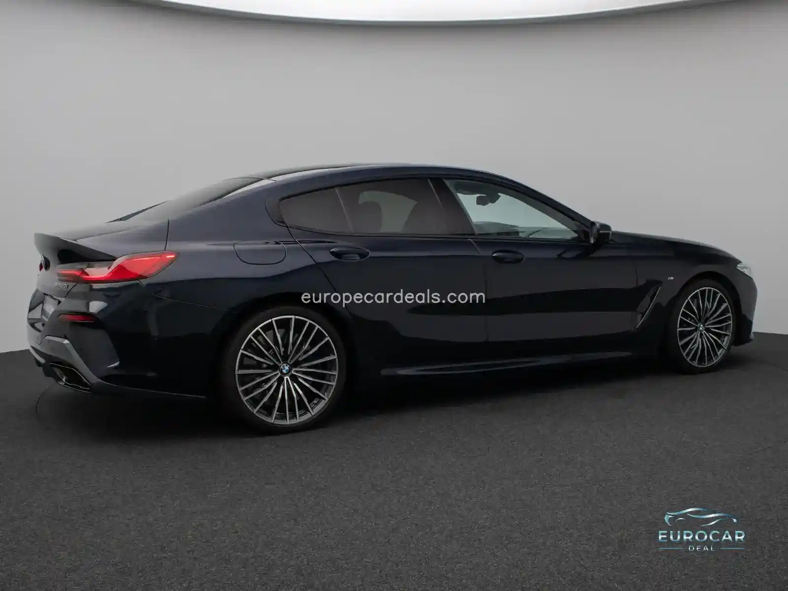 BMW M850