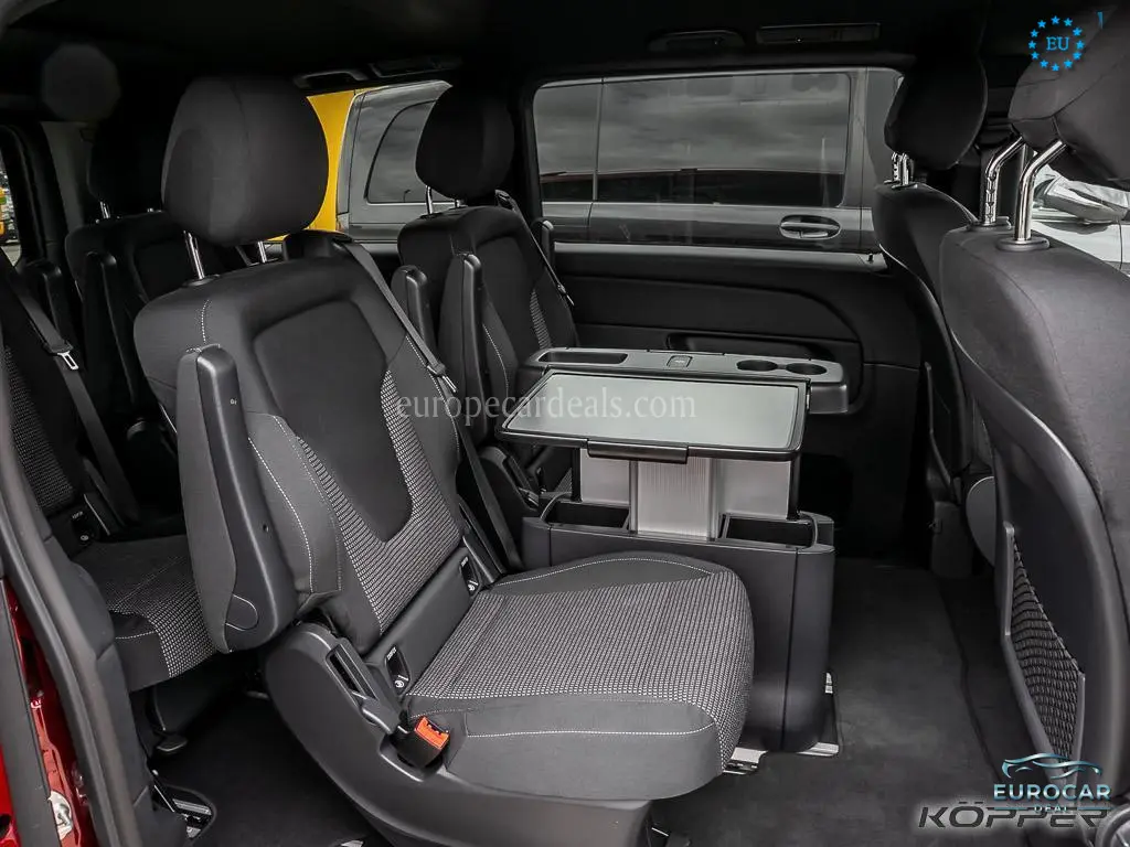 Mercedes-Benz V 220