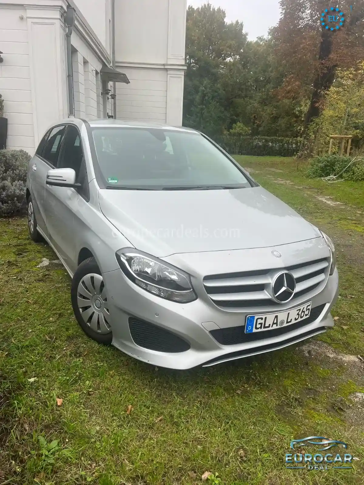 Mercedes-Benz B 180
