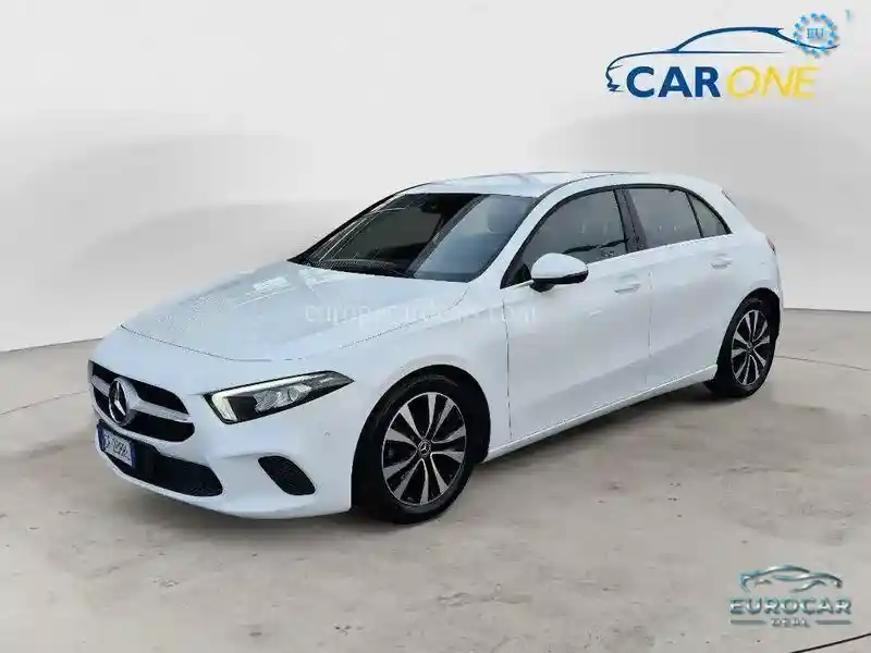 Mercedes-Benz A 200
