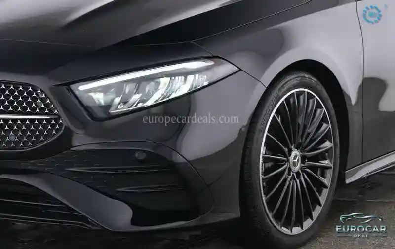 Mercedes-Benz A 220