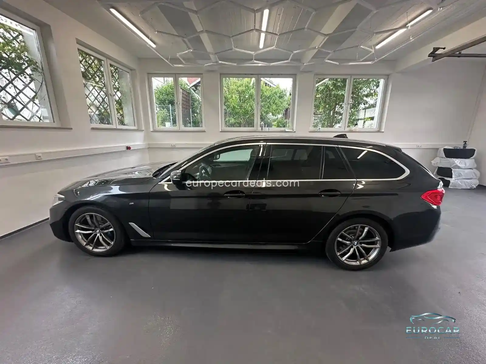 BMW 530