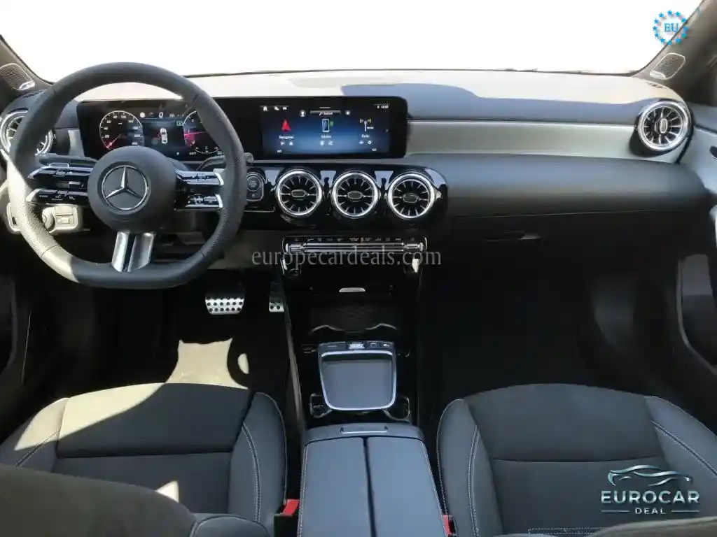 Mercedes-Benz A 220