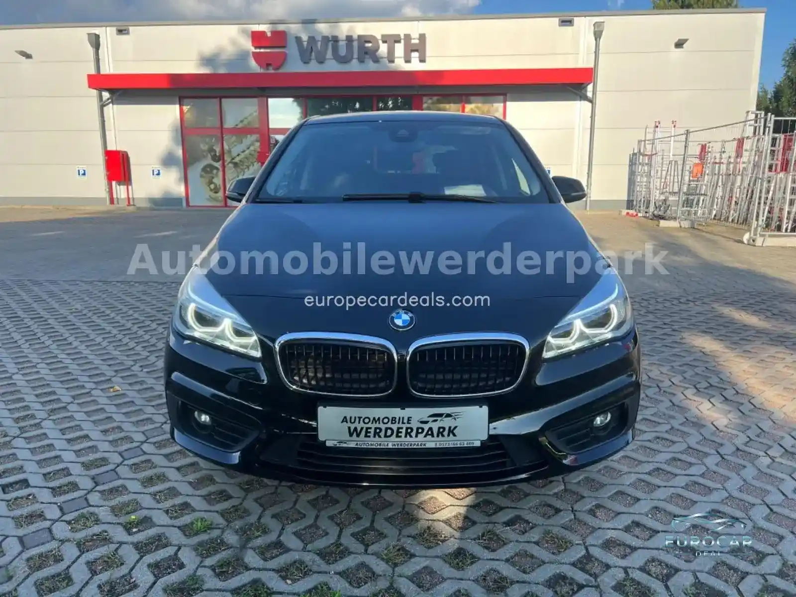 BMW 218