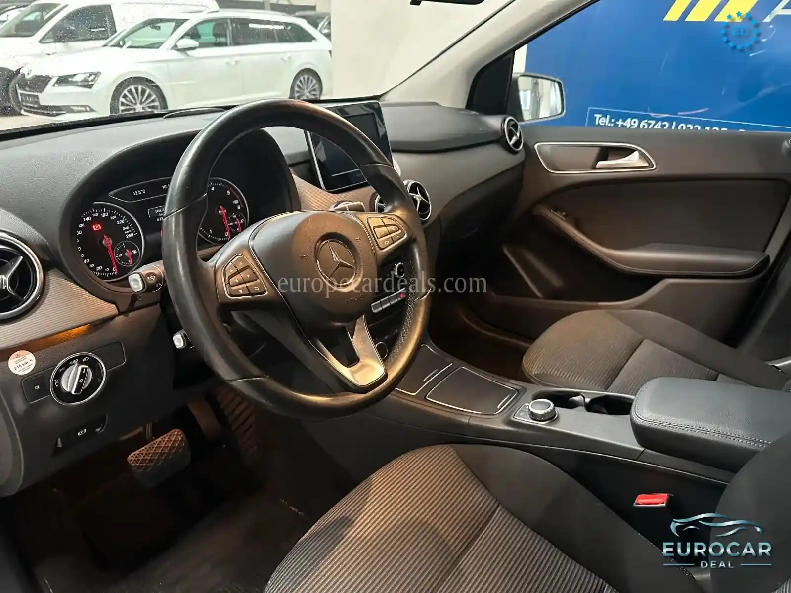 Mercedes-Benz B 200