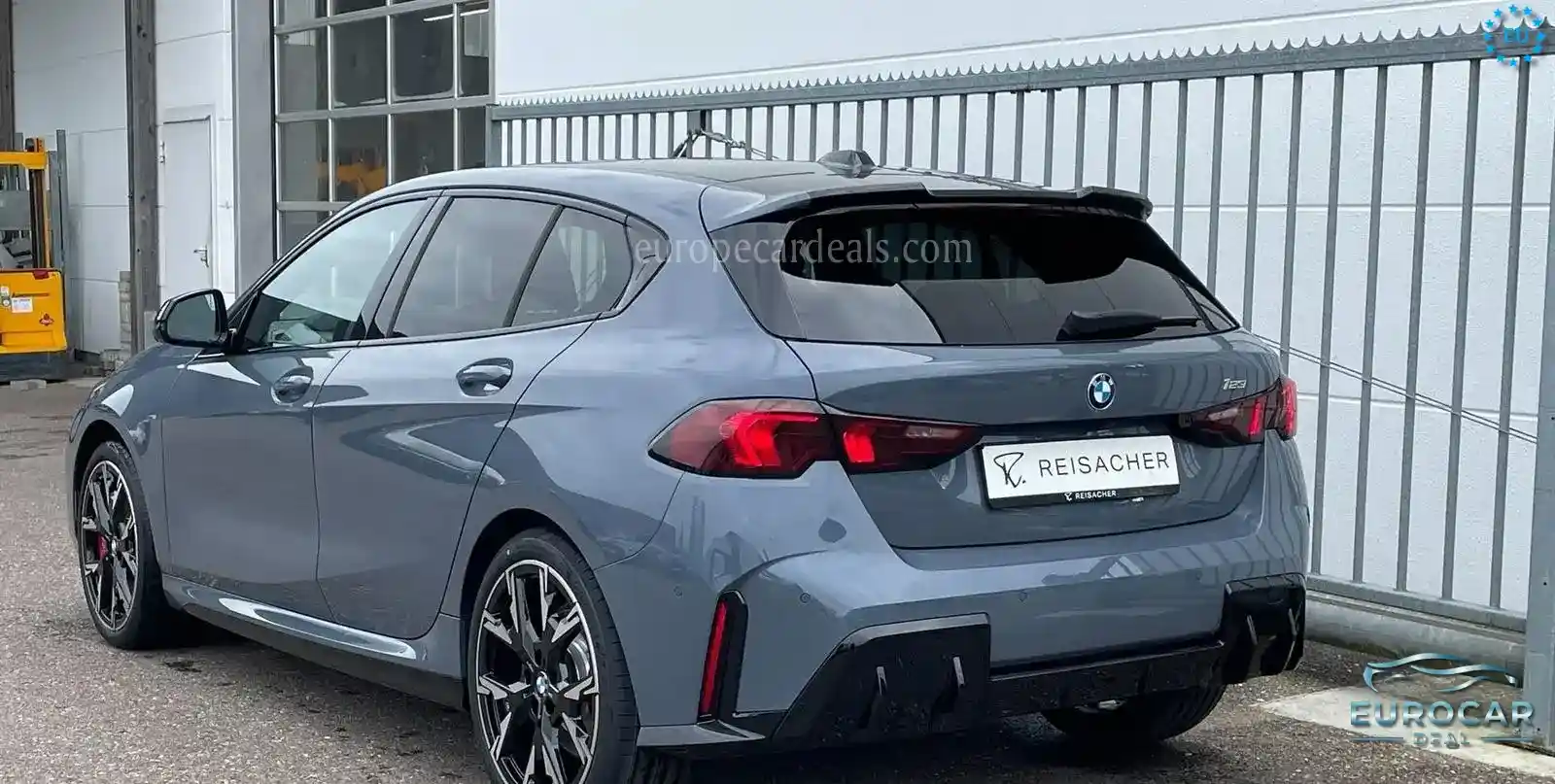 BMW 123