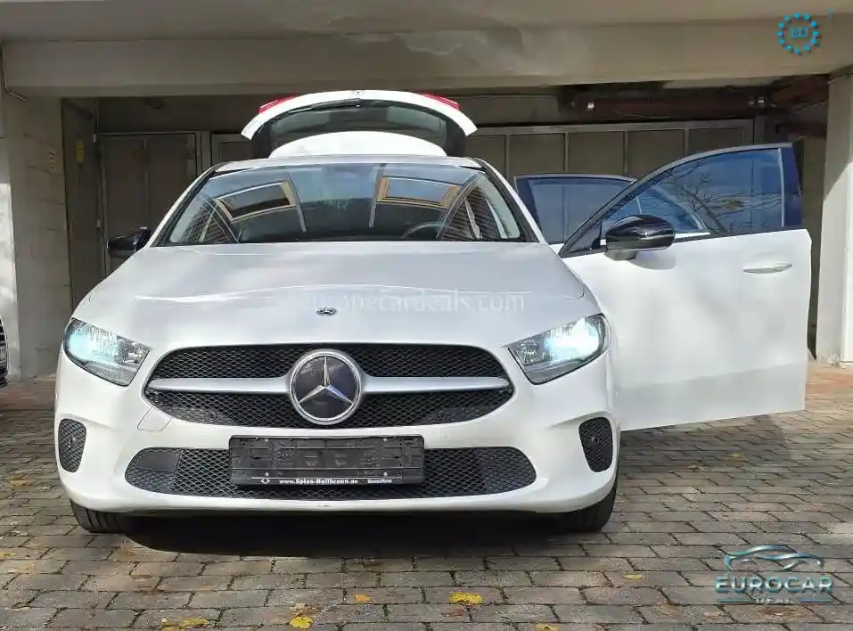 Mercedes-Benz A 200