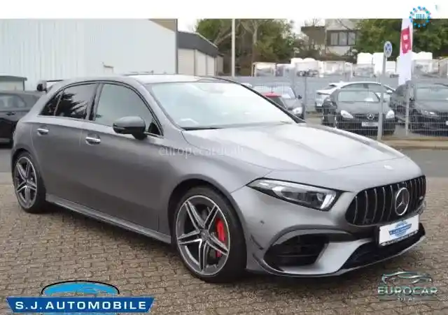 Mercedes-Benz A 45 AMG