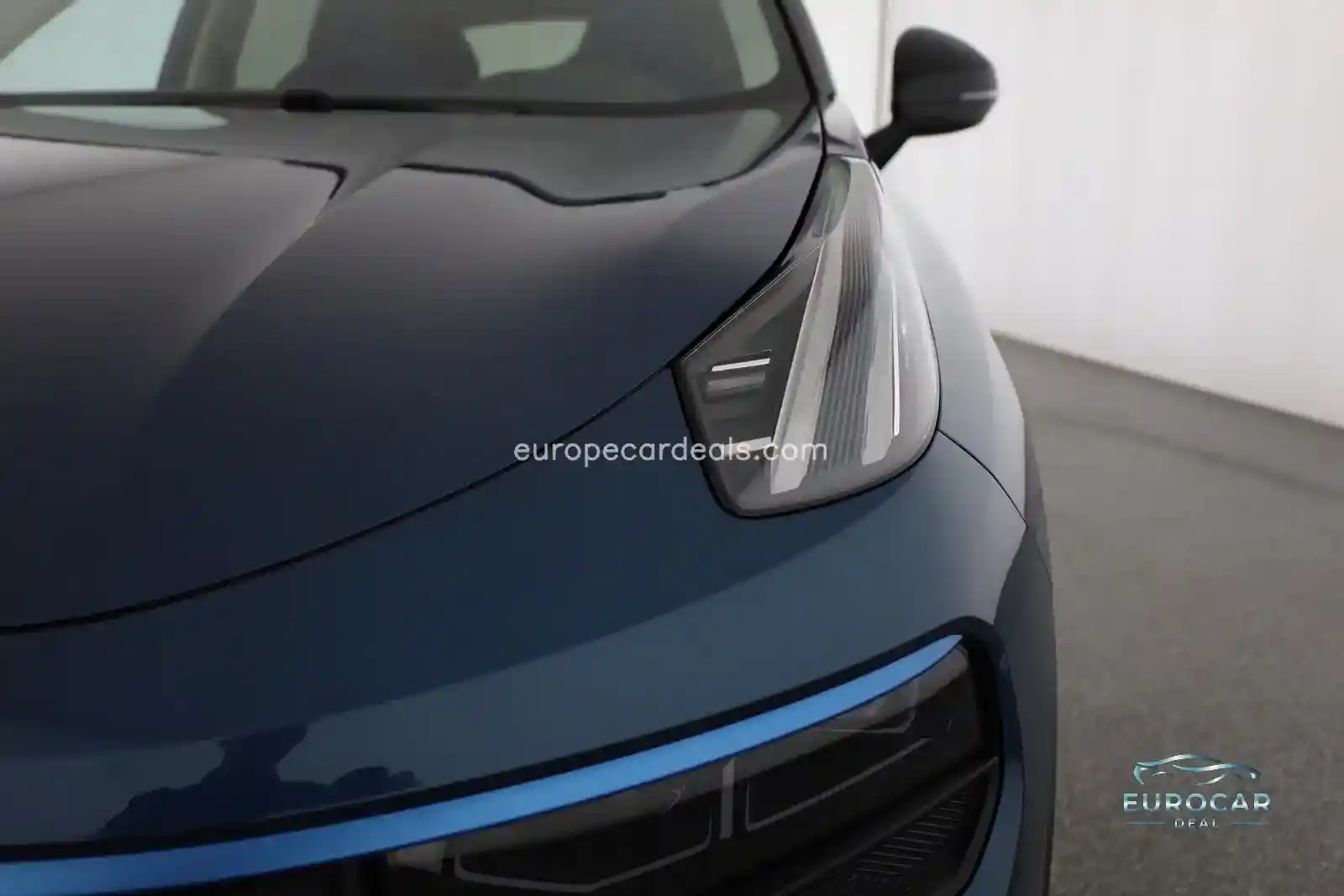 Lynk&Co 01