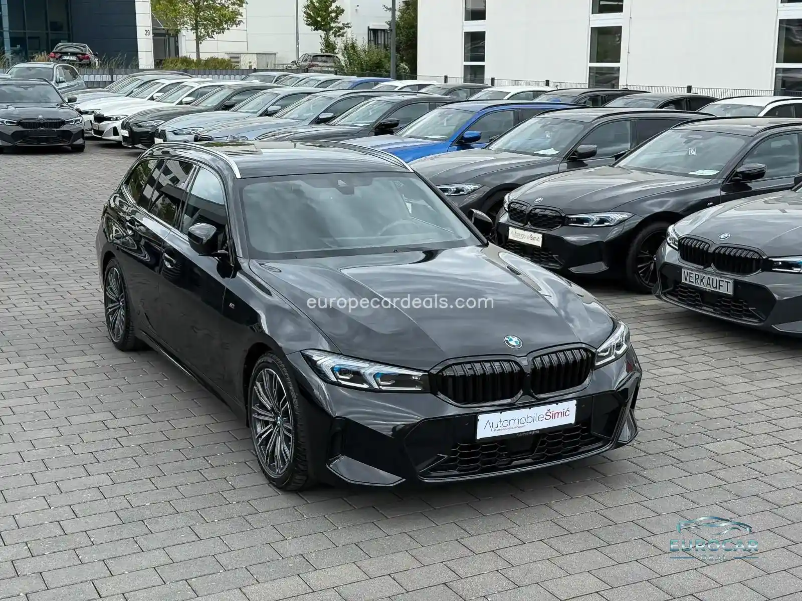 BMW 330
