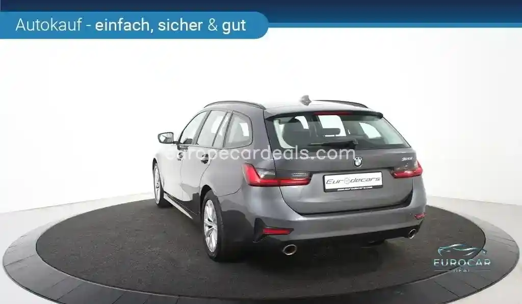 BMW 320