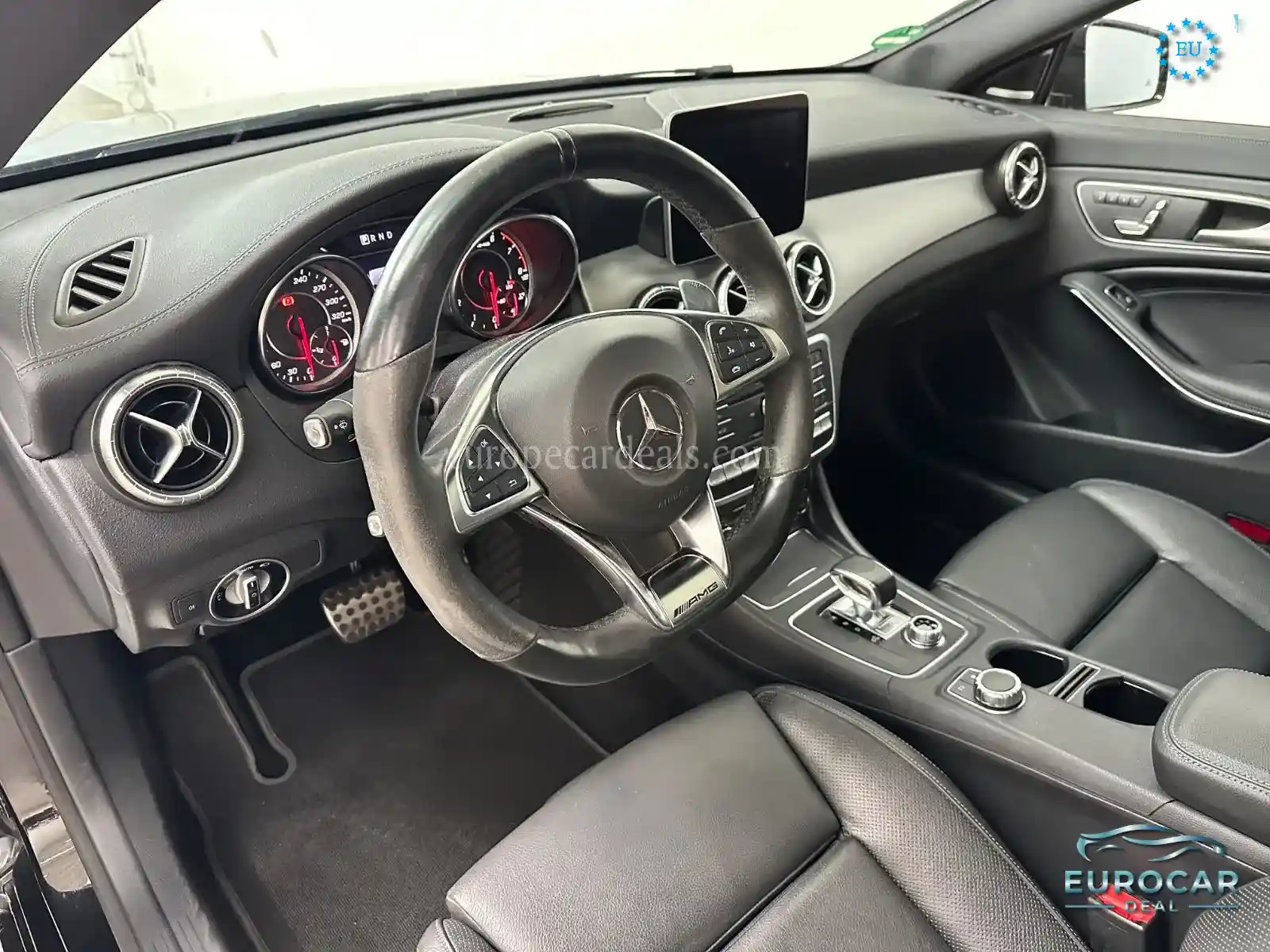 Mercedes-Benz CLA 45 AMG