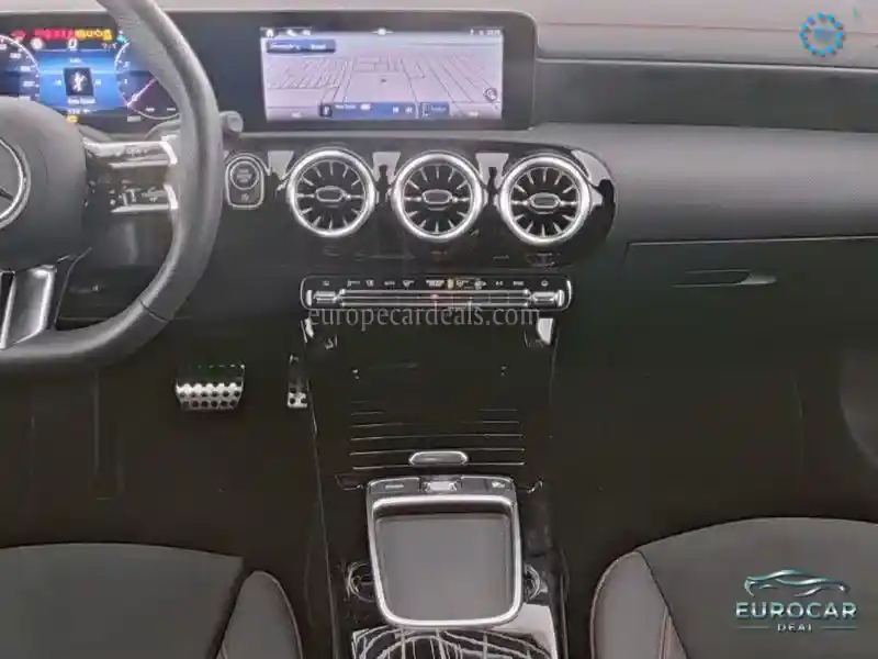 Mercedes-Benz CLA 200 Shooting Brake