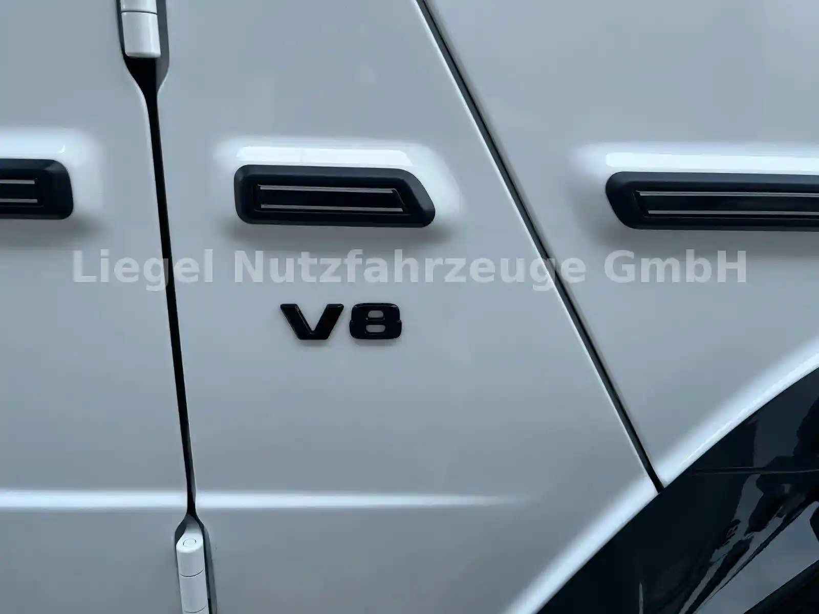 Mercedes-Benz G 500